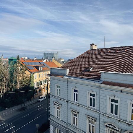 Modernes Apartment Wels City Center Extérieur photo